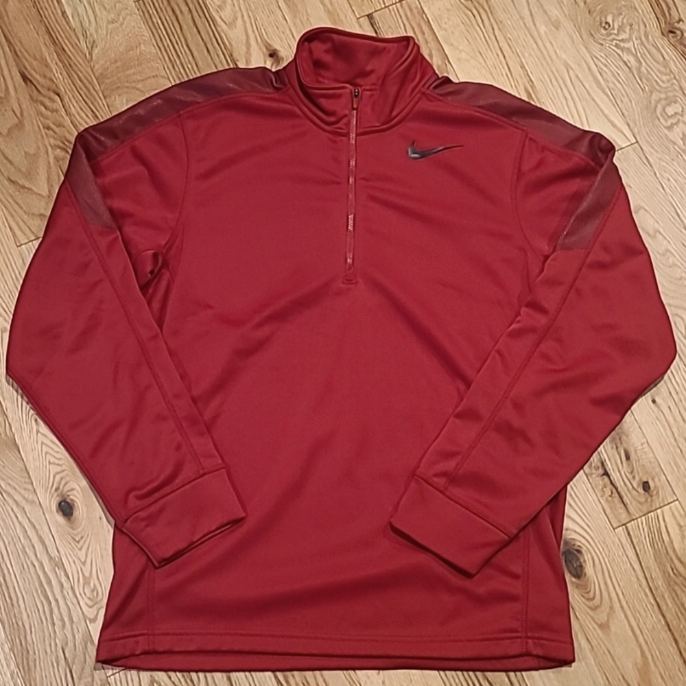 Nike 1/4 Zip Pullover Sweatshirt  Sz M. Red.  Fleece Lining